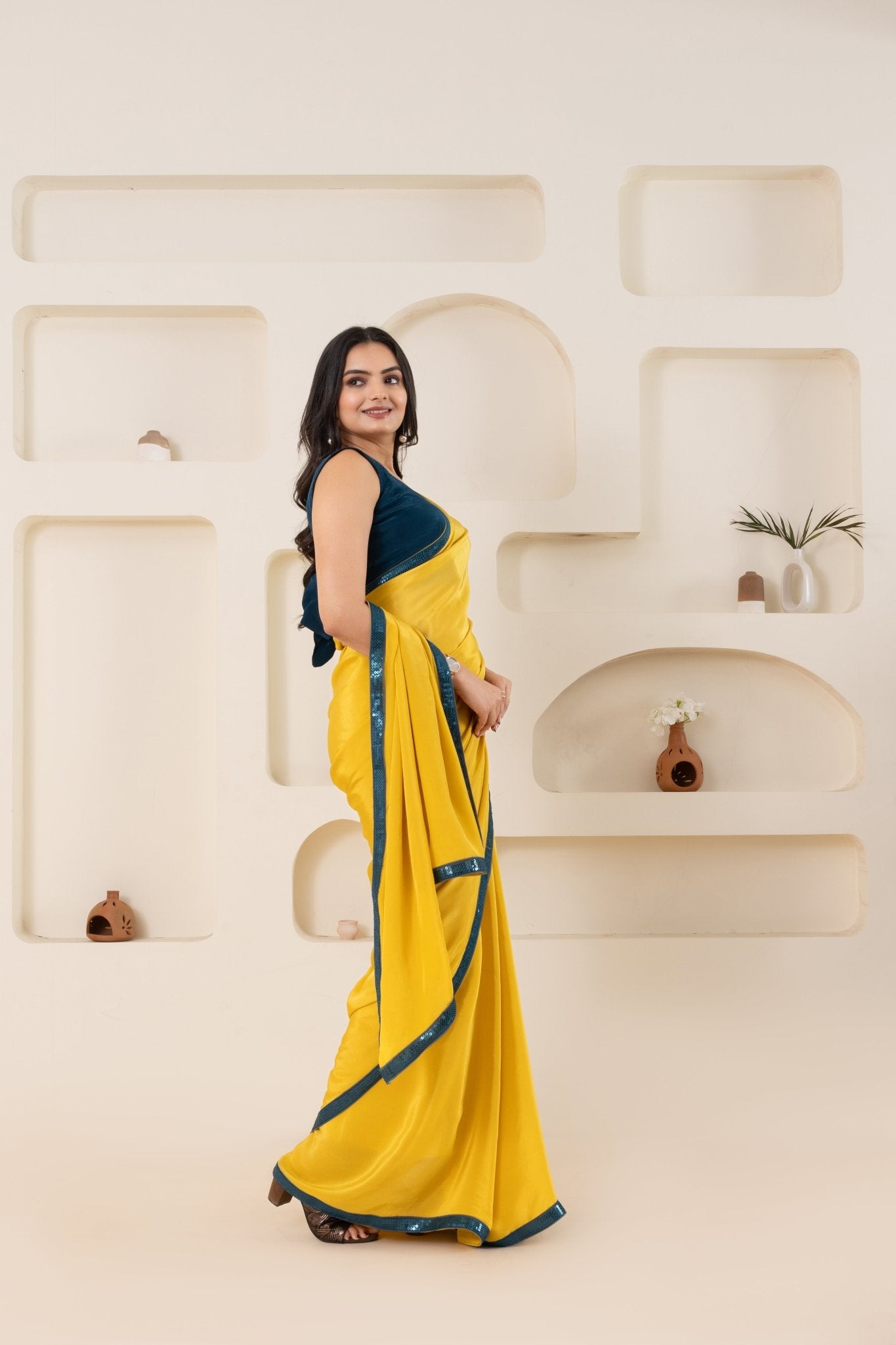 Yellow And Rama Green Pure Viscose Crepe Saree Set With Border (Saree With Blouse Piece) - doeraa