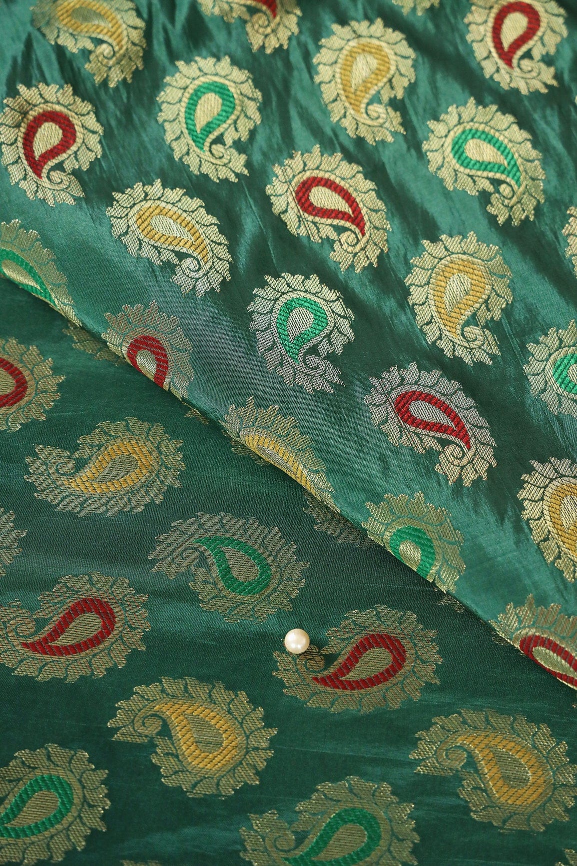 doeraa Banarasi Fabrics Bottle Green Paisley Silk Gold Zari Banarasi Jacquard Fabric