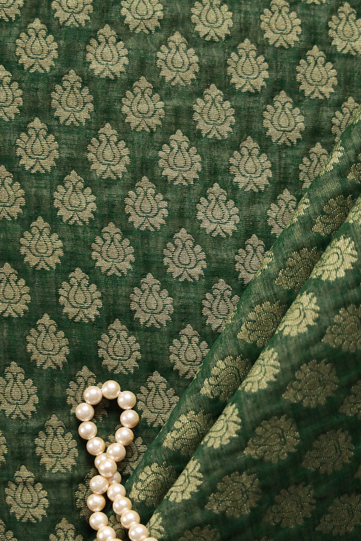 doeraa Banarasi Fabrics Green Ethnic Booti Pure Taspa Jute Banarasi Jacquard Fabric