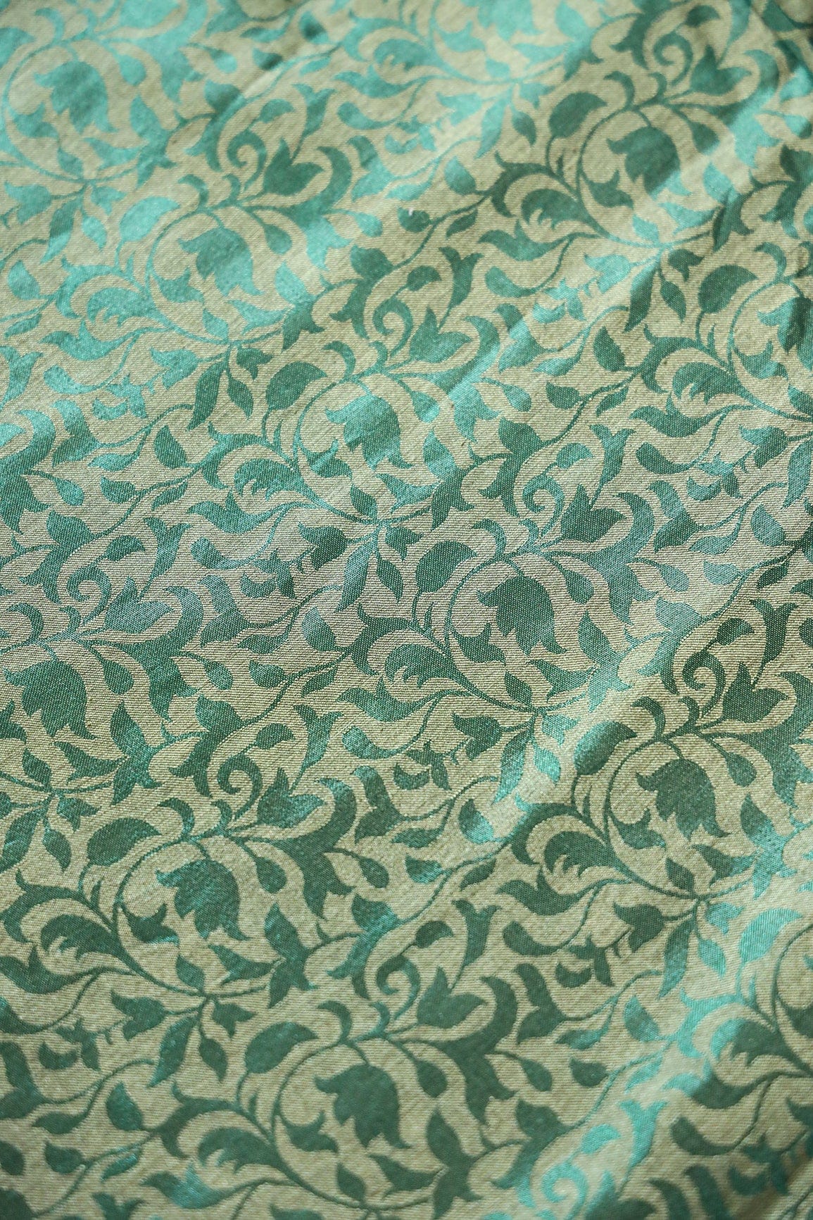 doeraa Banarasi Fabrics Green Ethnic Silk Satin Jute Banarasi Jacquard Fabric