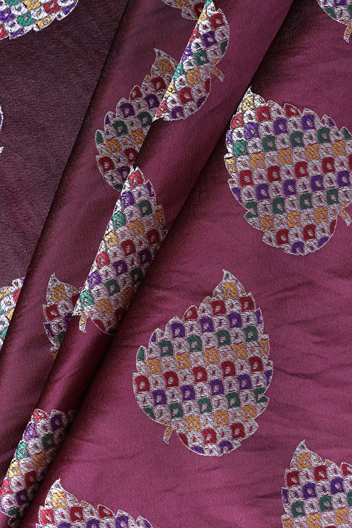 doeraa Banarasi Fabrics Magenta Leafy Silk Satin Jute Banarasi Jacquard Fabric