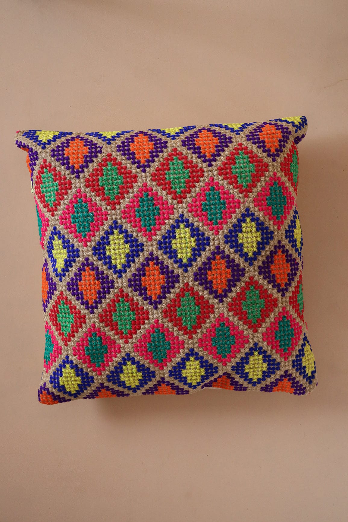 doeraa Dotted Pattern Multi-colour Embroidery on Off White cotton Cushion Cover (16*16 inches)