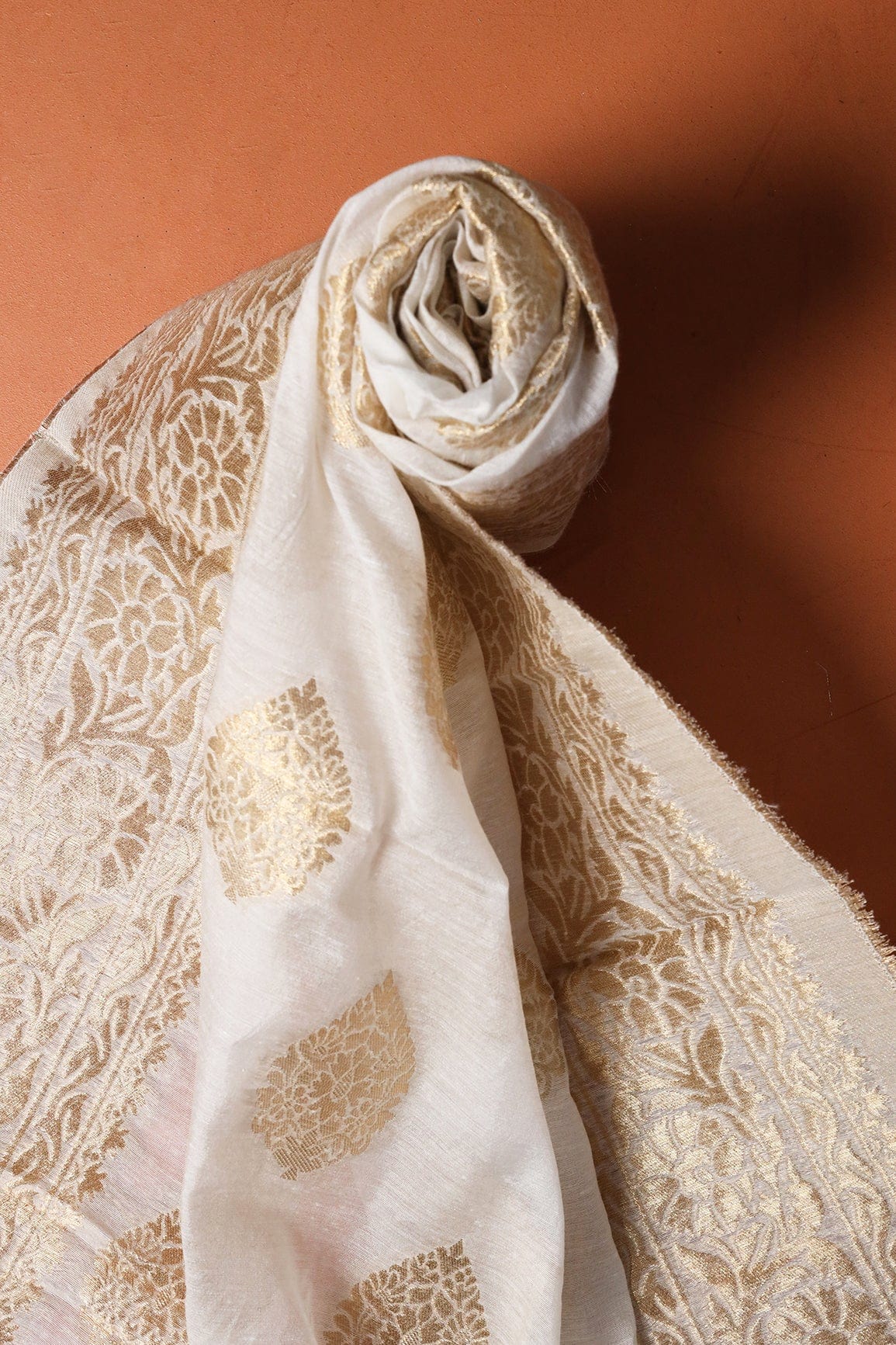 doeraa Dupatta Ethnic Butta Gold Zari Jacquard White Dyeable Chanderi Dupatta With Border