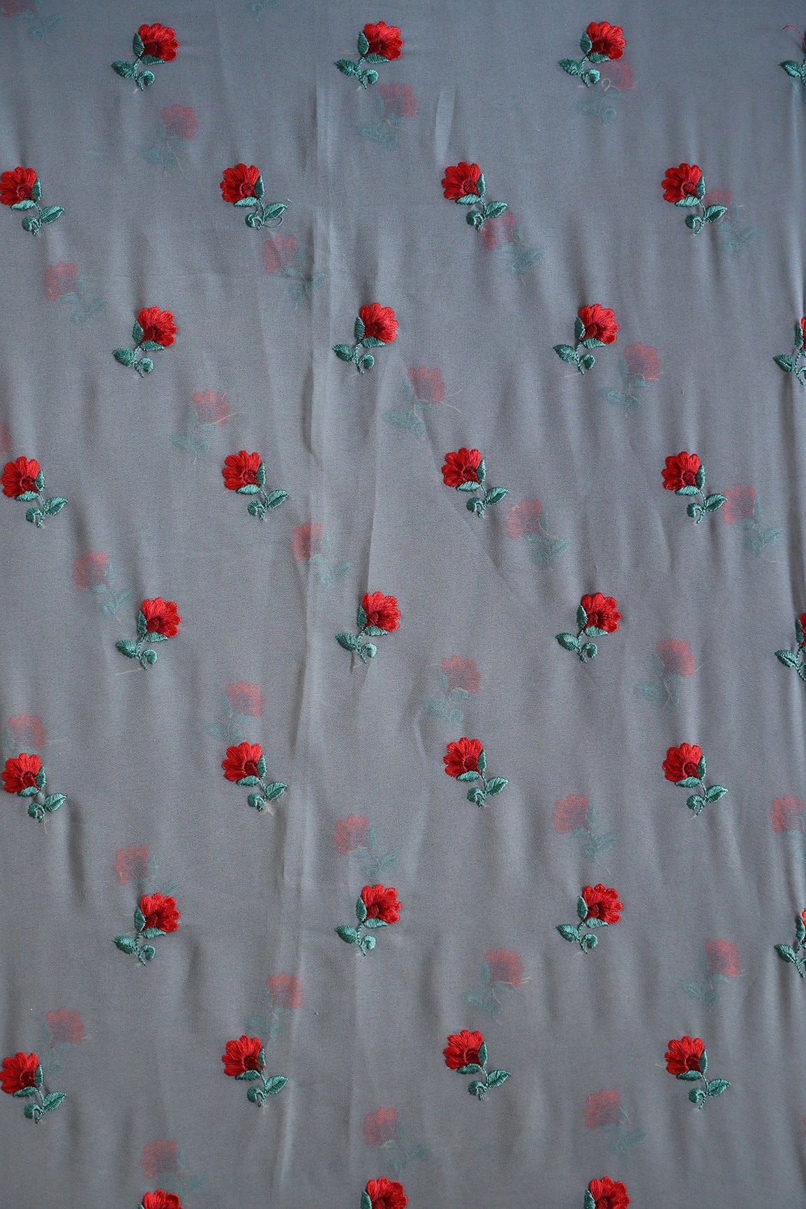 doeraa Embroidery Fabrics 1.50 Meter Cut Piece Of Red Thread Small Floral Embroidery On Grey Georgette Fabric