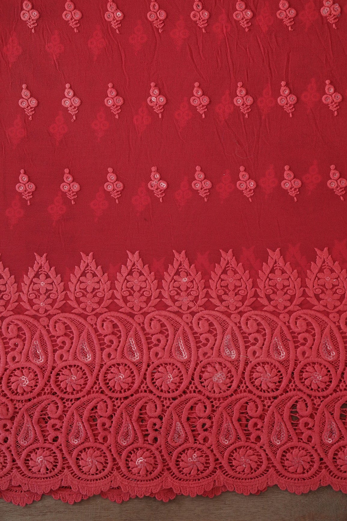 doeraa Embroidery Fabrics 3 Meter Cut Piece Of Red Thread Floral Embroidery On Red Georgette Fabric