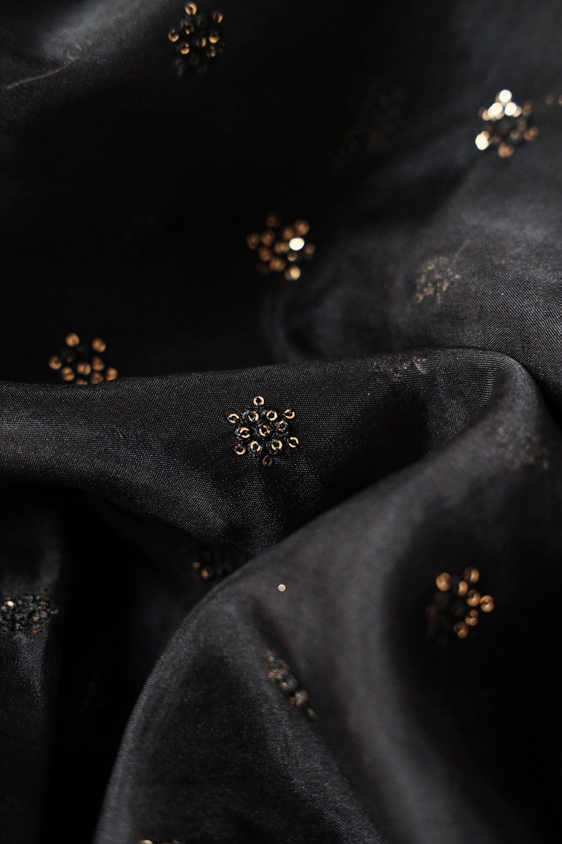 doeraa Embroidery Fabrics 4 Meter Cut Piece Of Gold Sequins With Thread Small Motif Embroidery On Black Organza Fabric