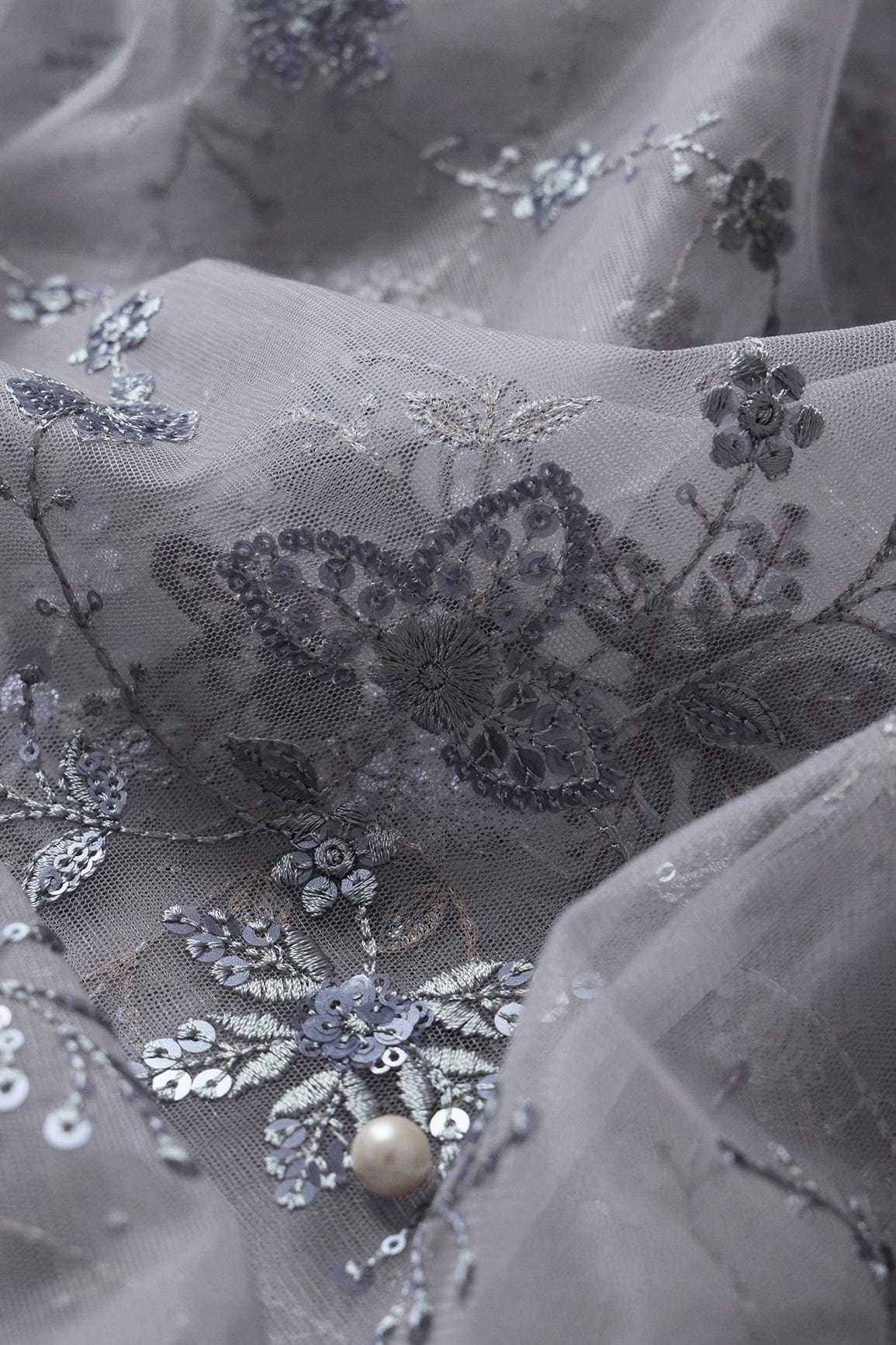 doeraa Embroidery Fabrics Beautiful Lavender Thread With Sequins Floral Embroidery Work On Lavender Soft Net Fabric