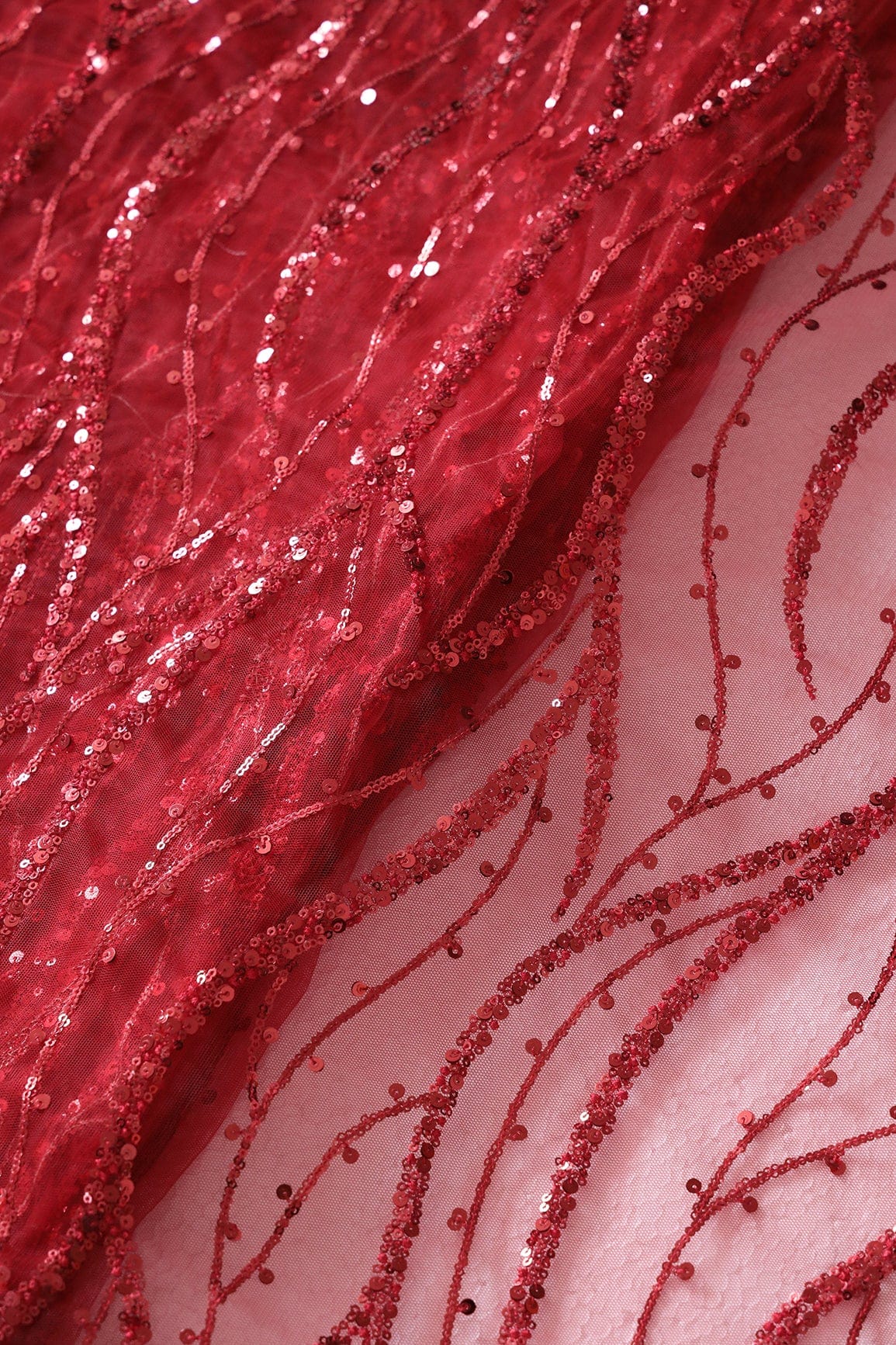 doeraa Embroidery Fabrics Beautiful Sequins With Red Thread Wavy Embroidery Work On Red Soft Net Fabric