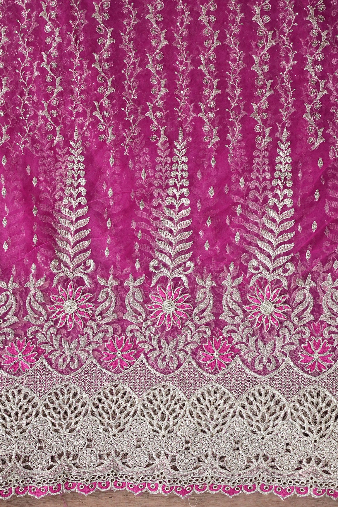 doeraa Embroidery Fabrics Big Width''56'' Fuchsia Thread With Zari Traditional Embroidery Work On Fuchsia Soft Net Fabric With Border