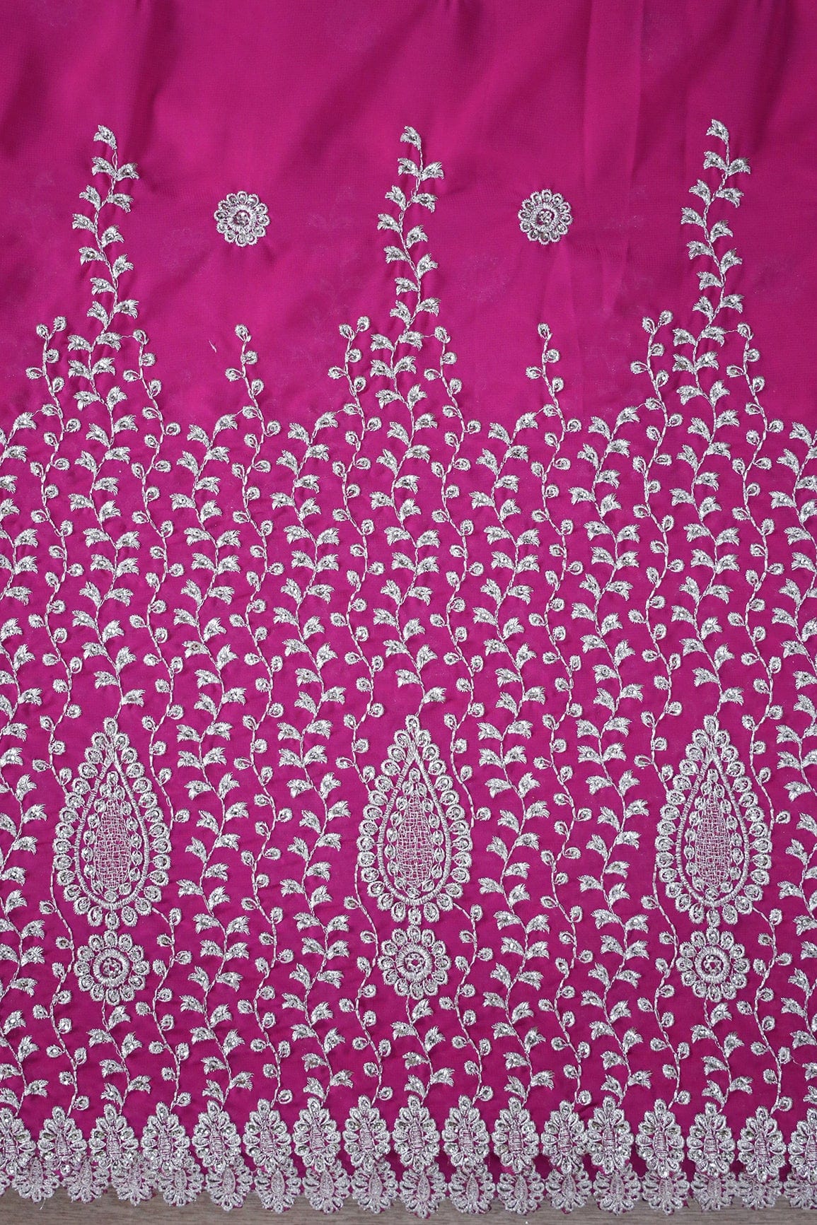 doeraa Embroidery Fabrics Big Width''56'' Silver Zari Leafy Embroidery Work On Fuchsia Georgette Fabric With Border
