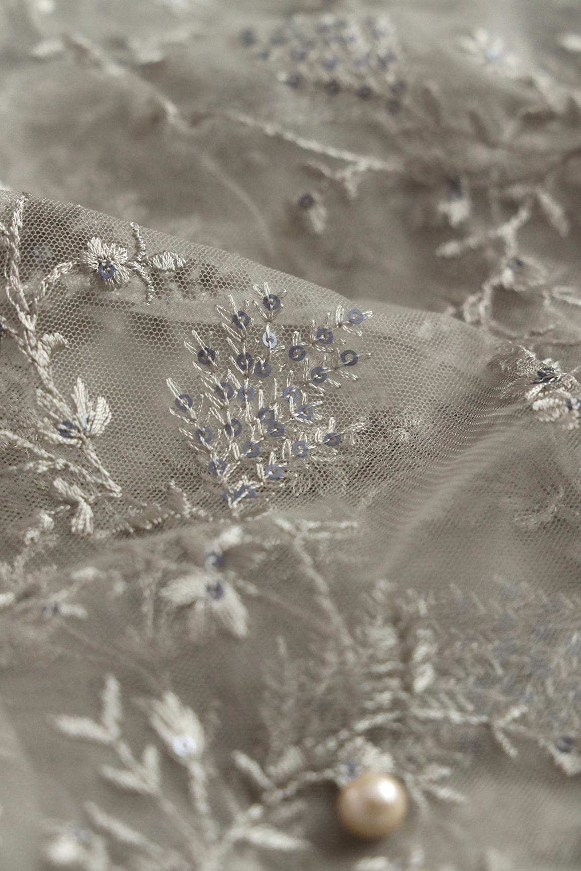 doeraa Embroidery Fabrics Grey Thread With Sequins Beautiful Floral Embroidery Work On Grey Soft Net Fabric