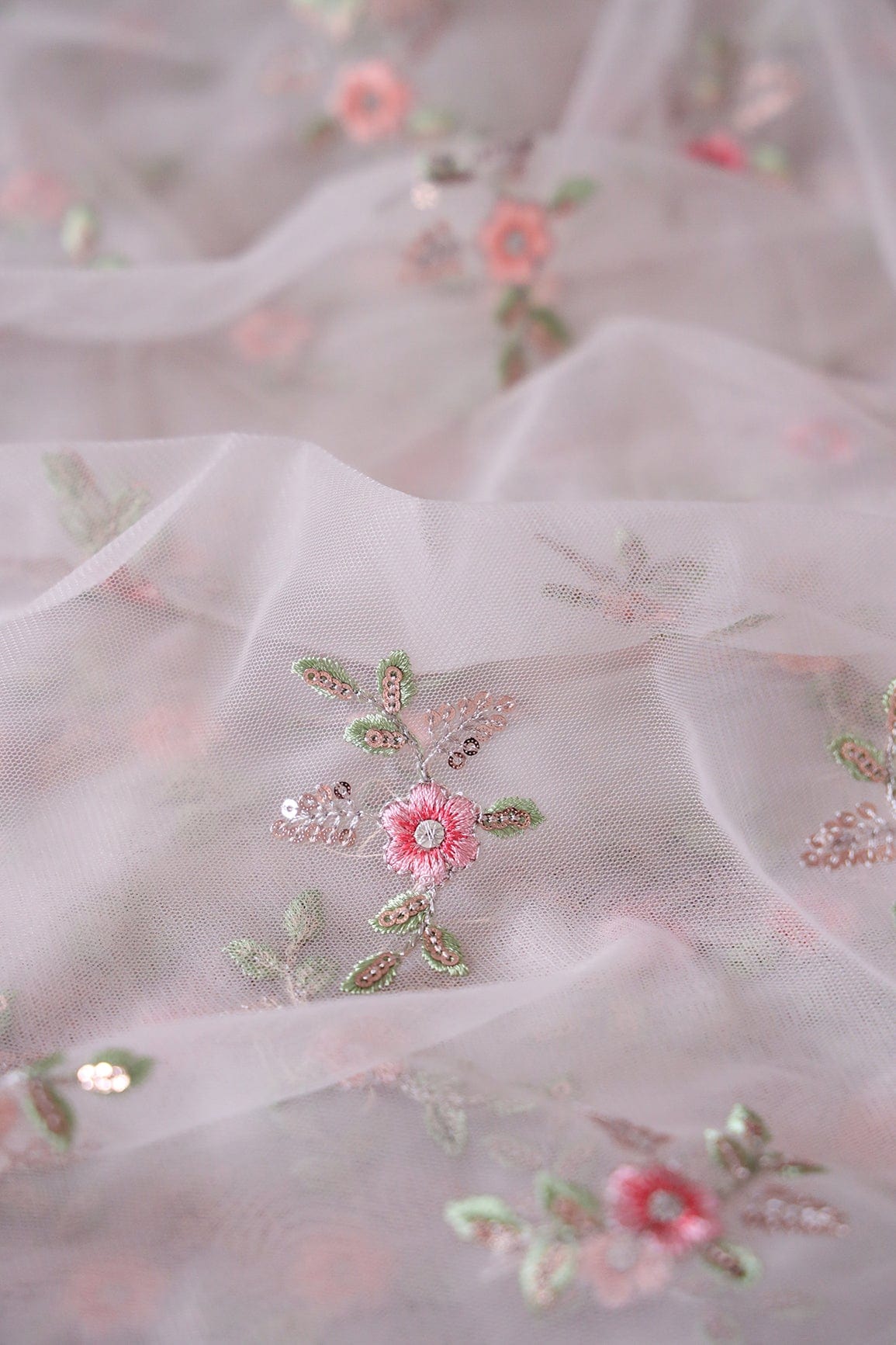 doeraa Embroidery Fabrics Olive And Pink Thread With Gold Sequins Floral Butta Embroidery On Pastel Grey Soft Net Fabric