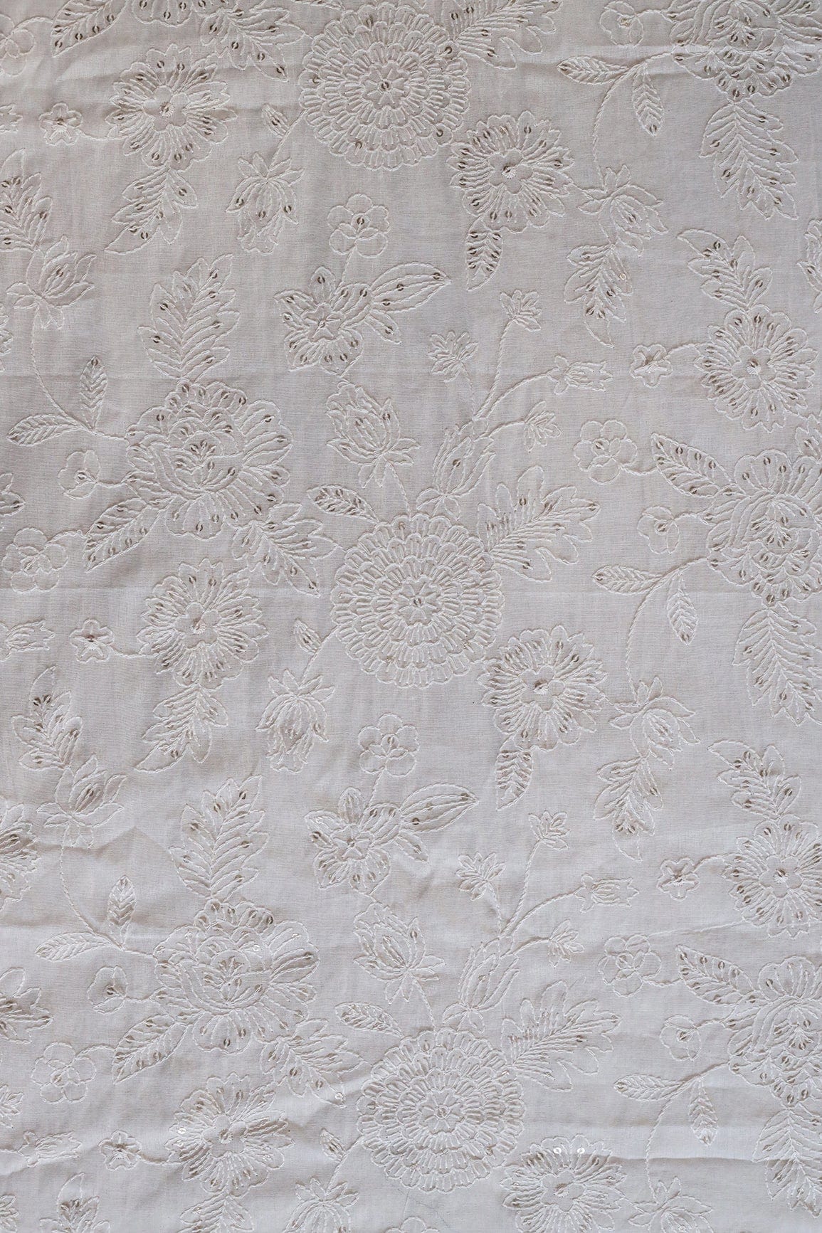 doeraa Embroidery Fabrics White Thread With Gold Sequins Heavy Floral Embroidery Work On White Cotton Fabric