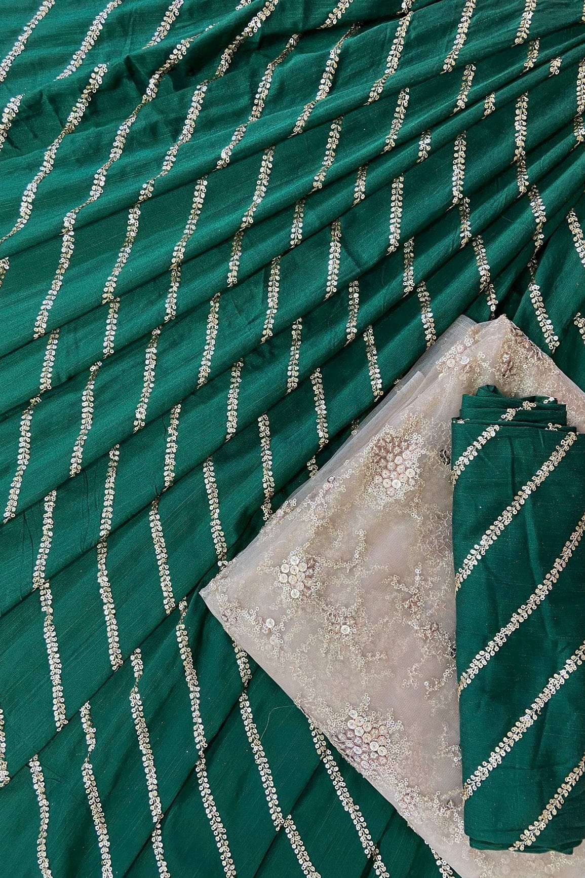 doeraa LEHENGA SET Bottle Green And Beige Unstitched Lehenga Set Fabric (3 Piece)