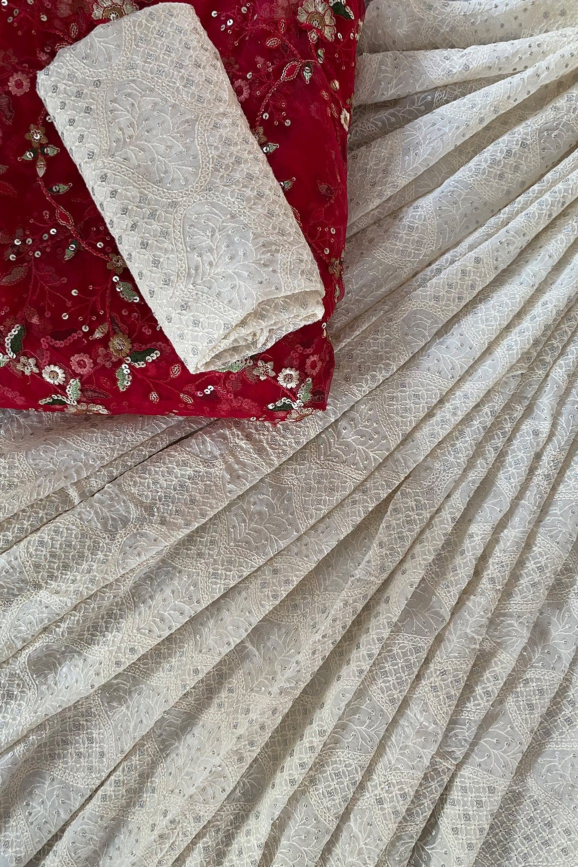 doeraa LEHENGA SET Off White And Red Unstitched Lehenga Set Fabric (3 Piece)