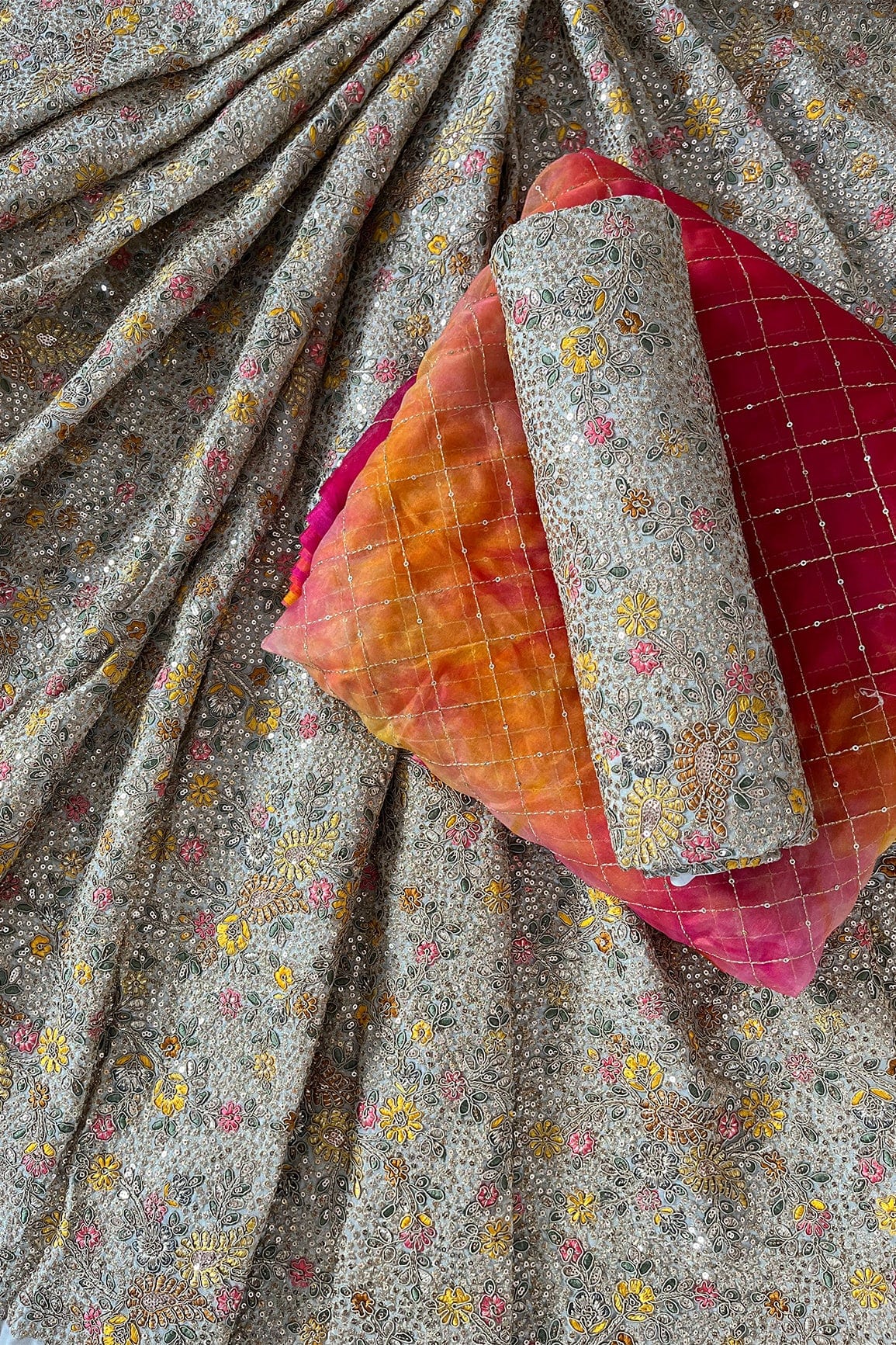 doeraa LEHENGA SET White And Pink Unstitched Lehenga Set Fabric (3 Piece)