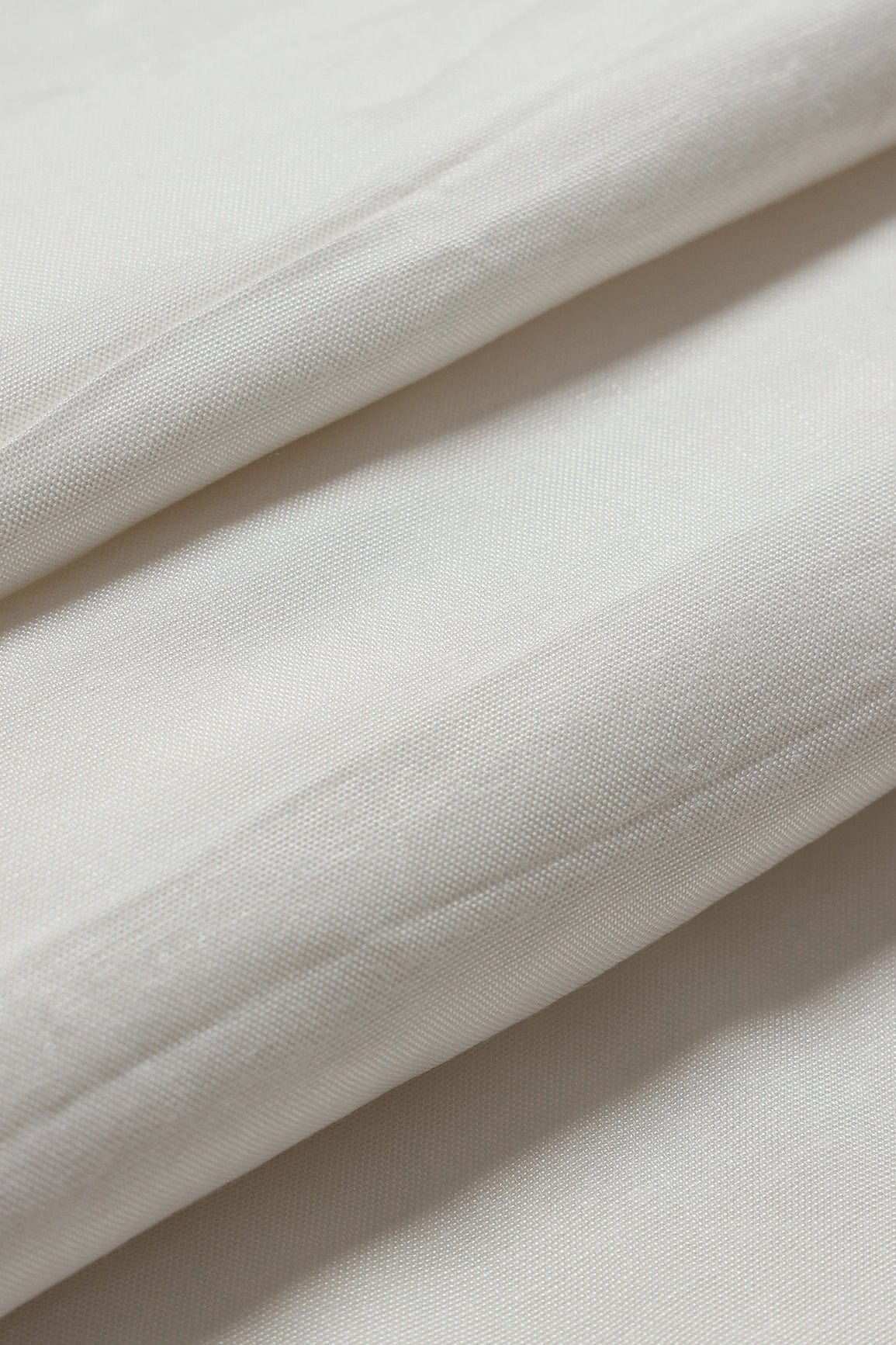 doeraa Plain Dyeable Fabrics White Dyeable Viscose Santoon Fabric