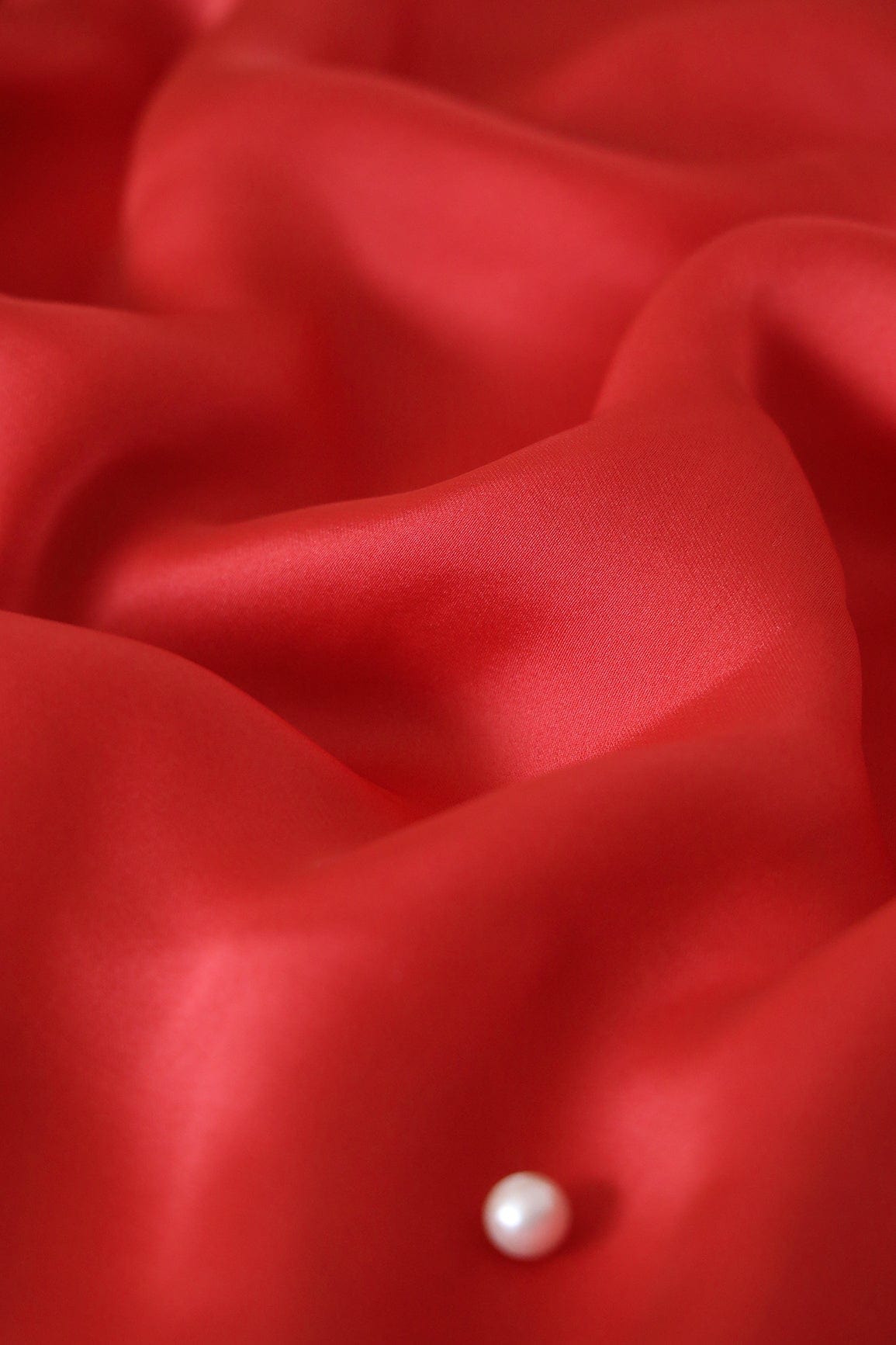 doeraa Plain Fabrics Red Dyed Georgette Satin Fabric