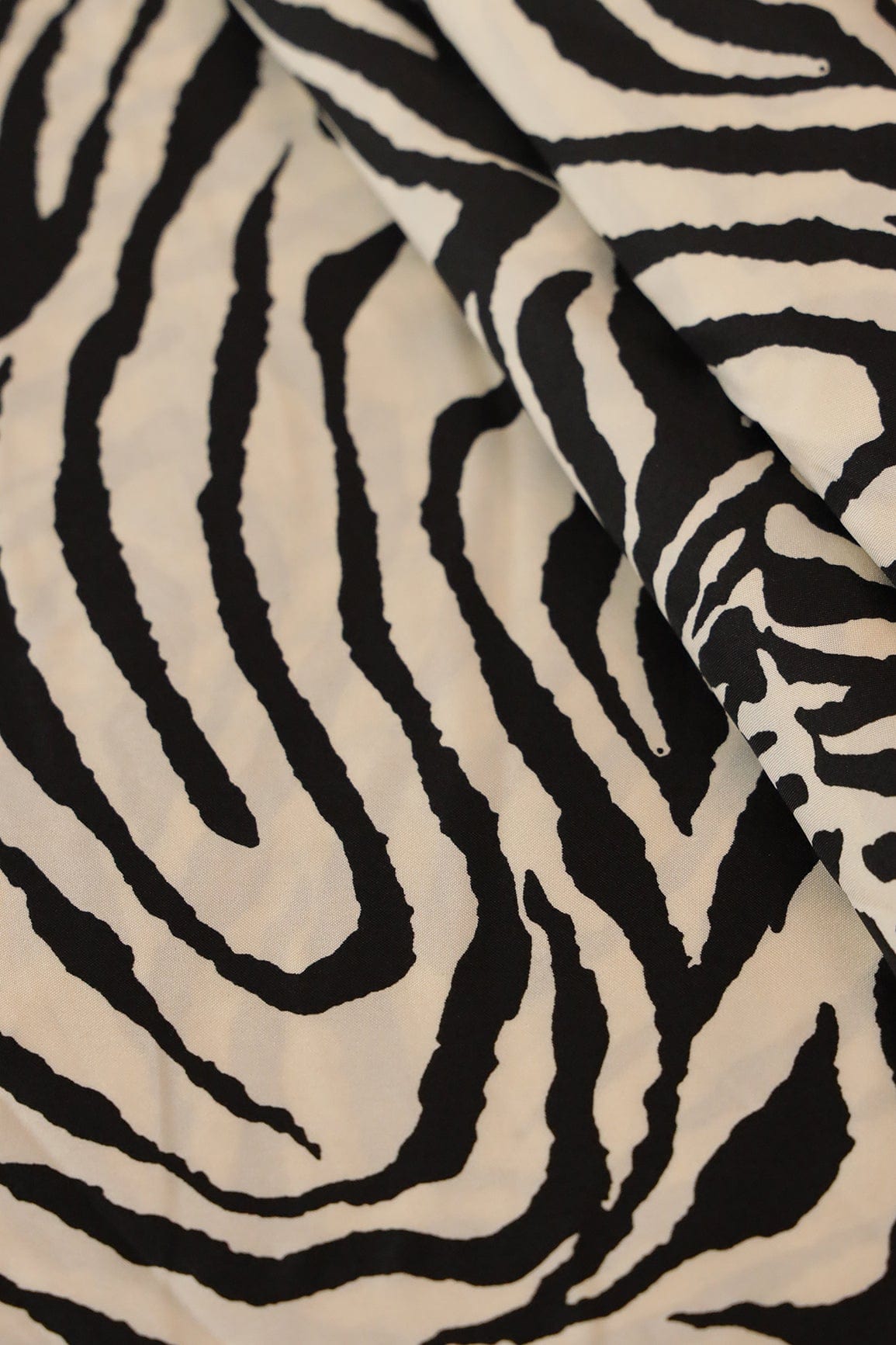 doeraa Prints Big Width "56" Black Animal Digital Print On White Crepe Satin Fabric