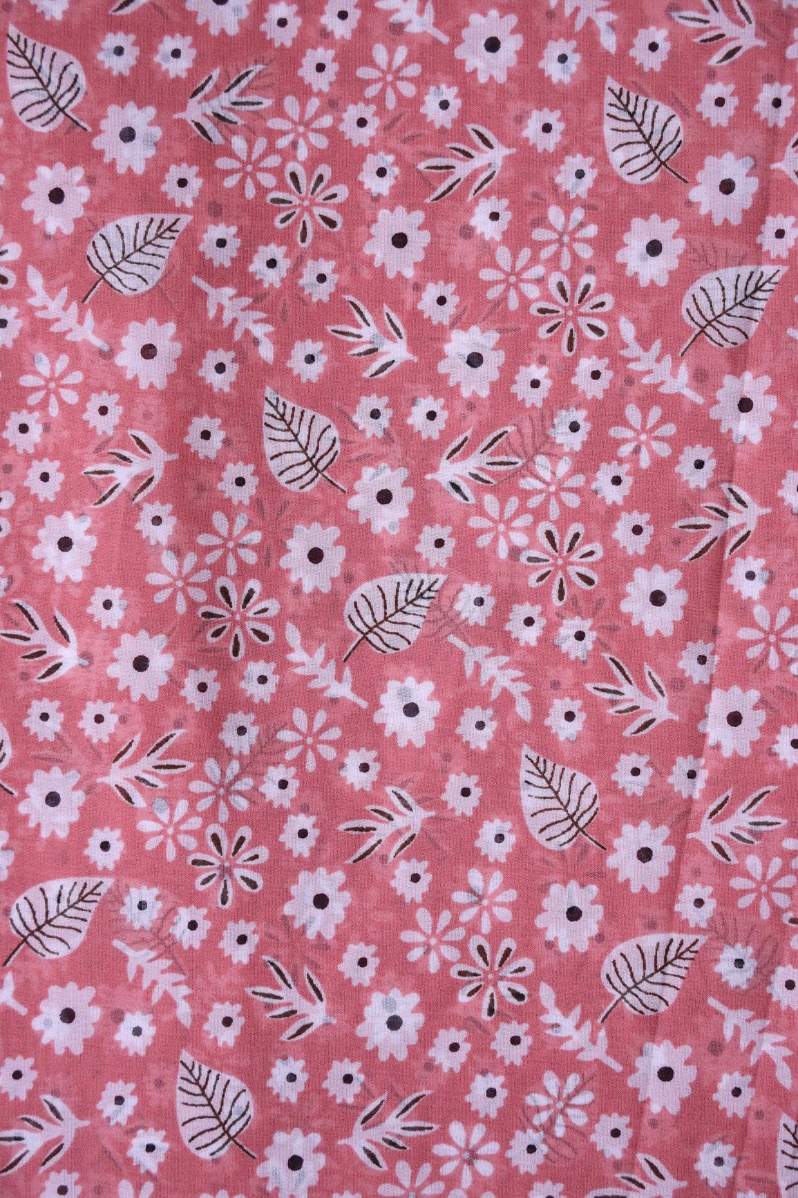 doeraa Prints Big Width "56" White Small Floral Digital Print On Gajri Pink Georgette Fabric