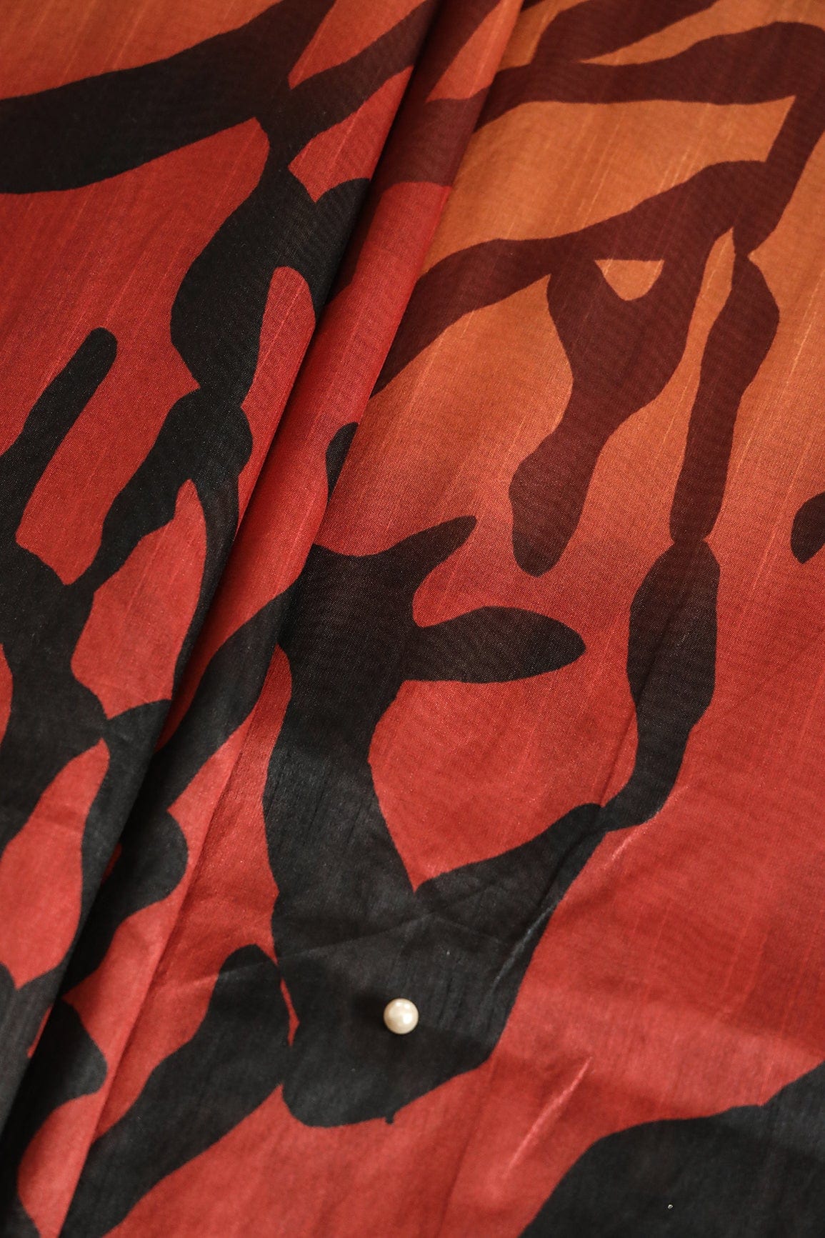 doeraa Prints Brown And Black Abstract Pattern Digital Print On Mulberry Silk Fabric