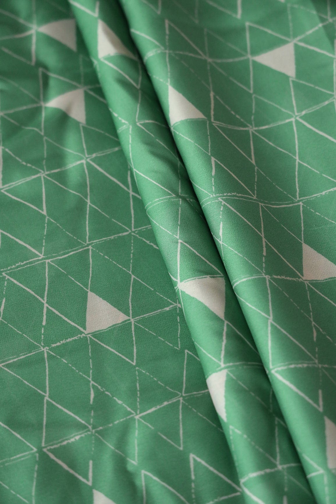 doeraa Prints Green And Cream Geometric Pattern Digital Print On Georgette Satin Fabric