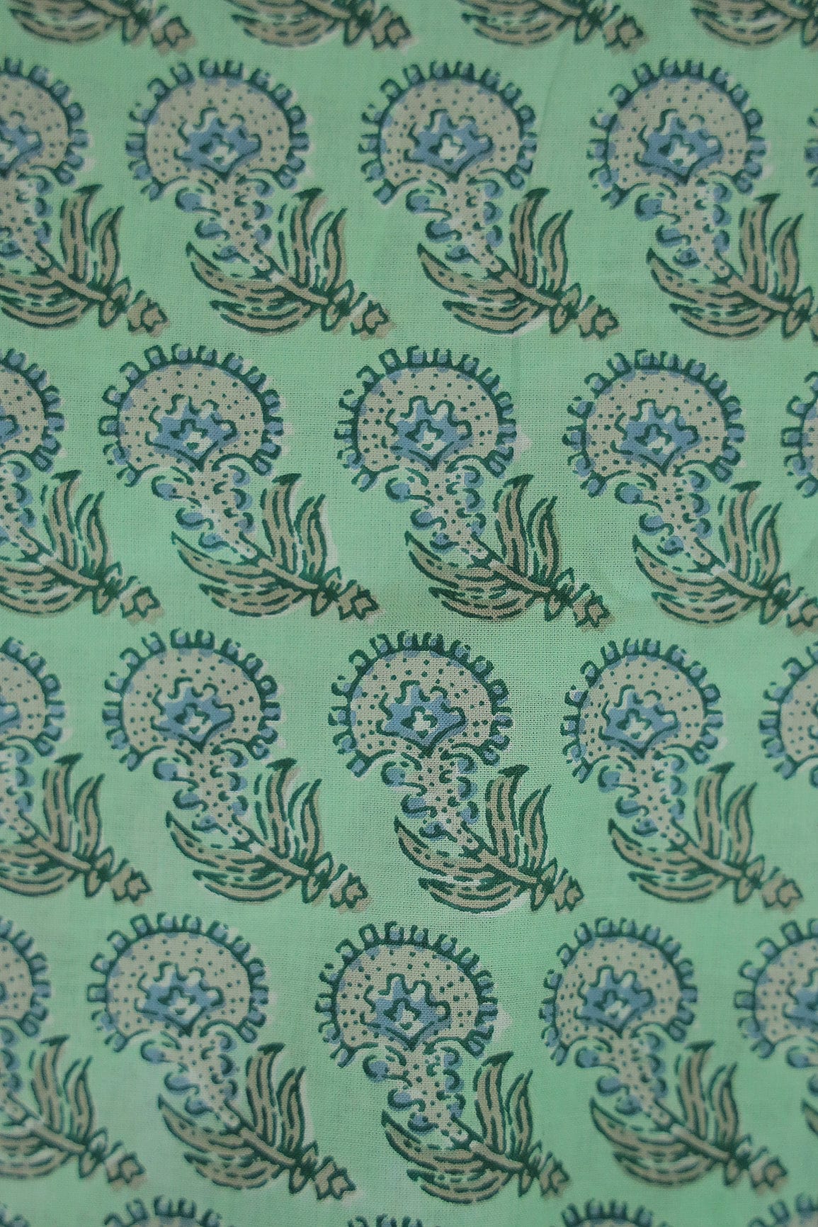 doeraa Prints Green Elegant Floral Screen Print On organic Cotton Fabric