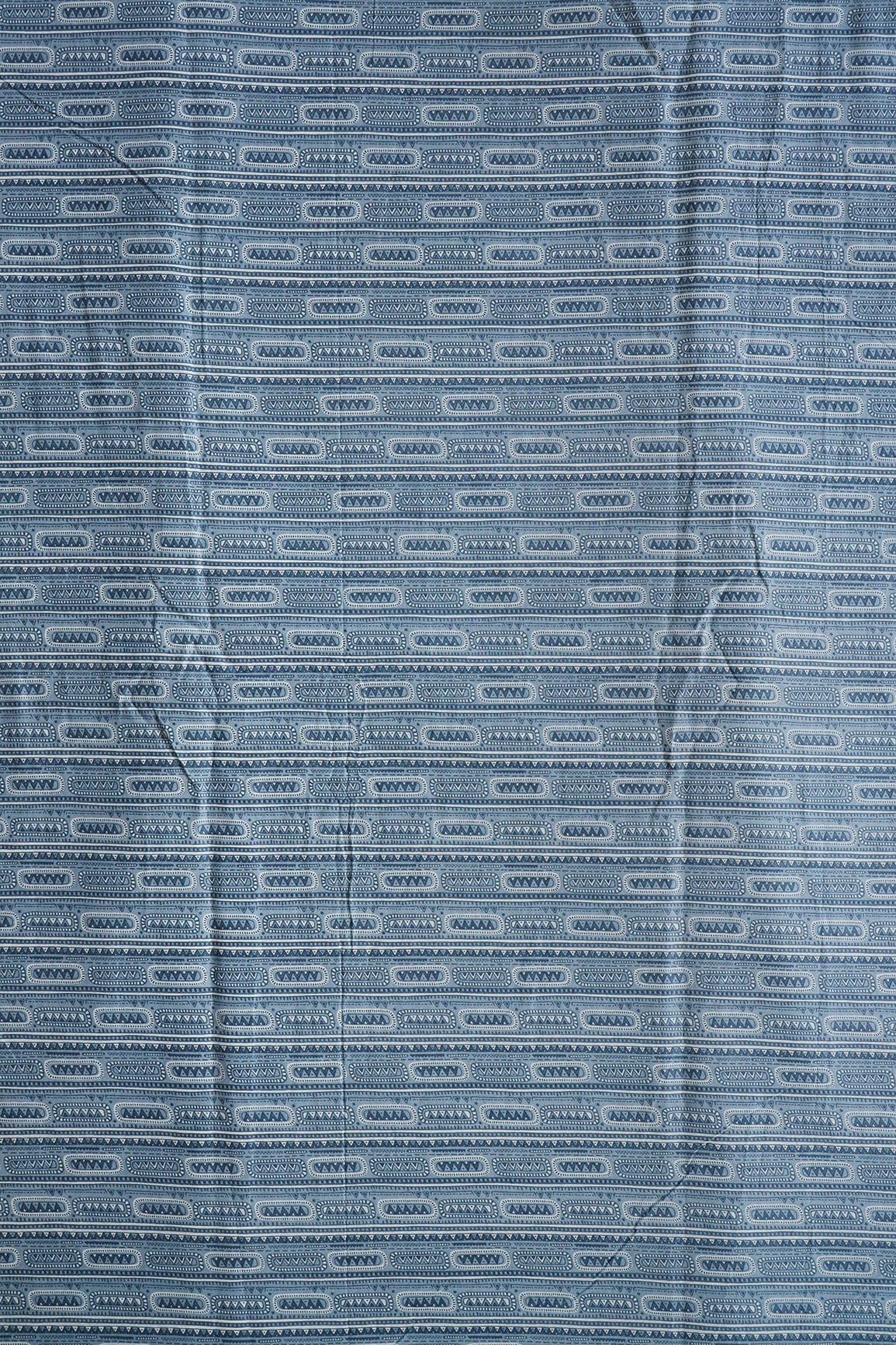 doeraa Prints Grey And White Geometric Foil Print On Pure Mul Cotton Fabric
