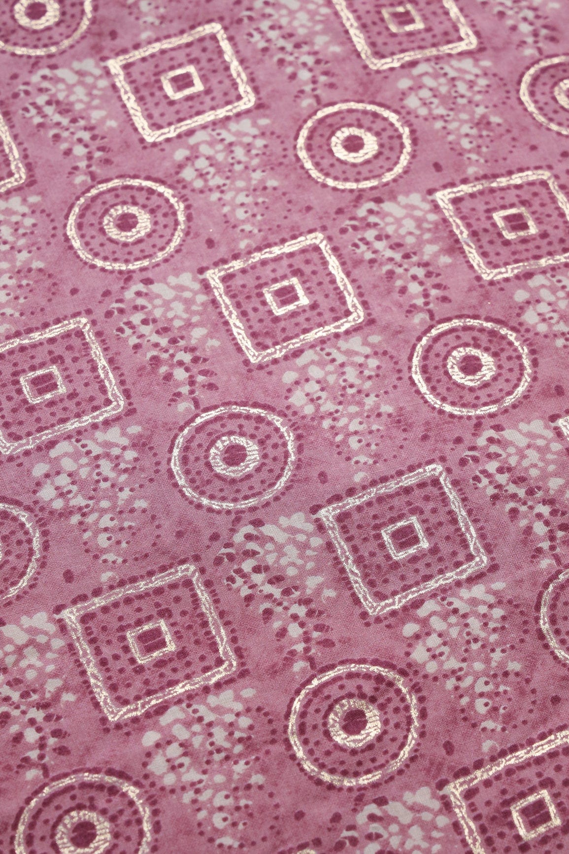 doeraa Prints Lavender Pink And Cream Geometric Foil Print On Pure Rayon Fabric