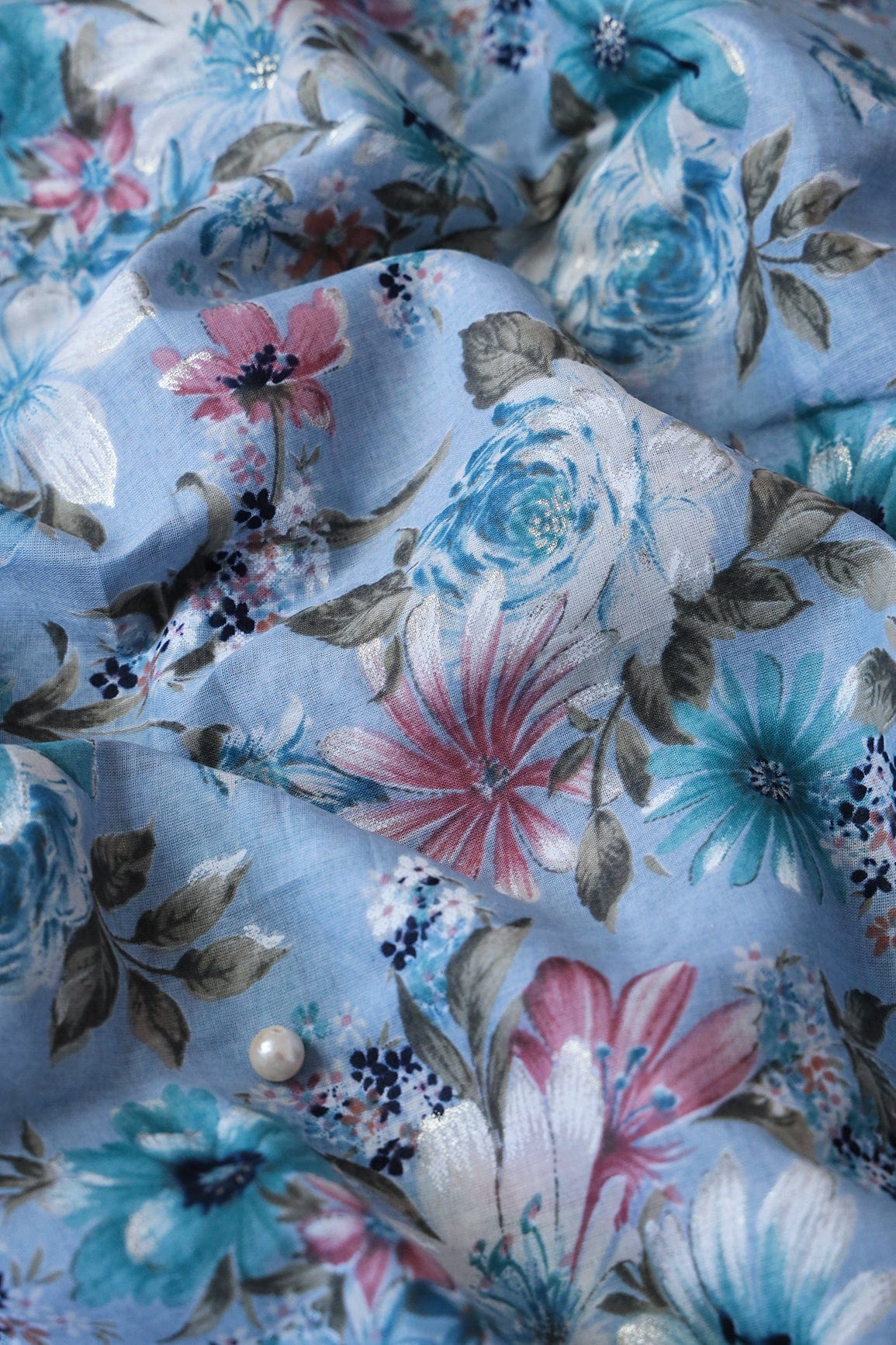 doeraa Prints Pastel Blue And White Color Floral Foil Print On Pure Mul Cotton Fabric