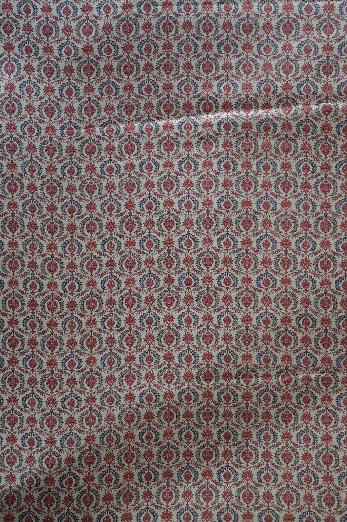 doeraa Prints Red And Grey Trellis Pattern Digital Print On Satin Fabric