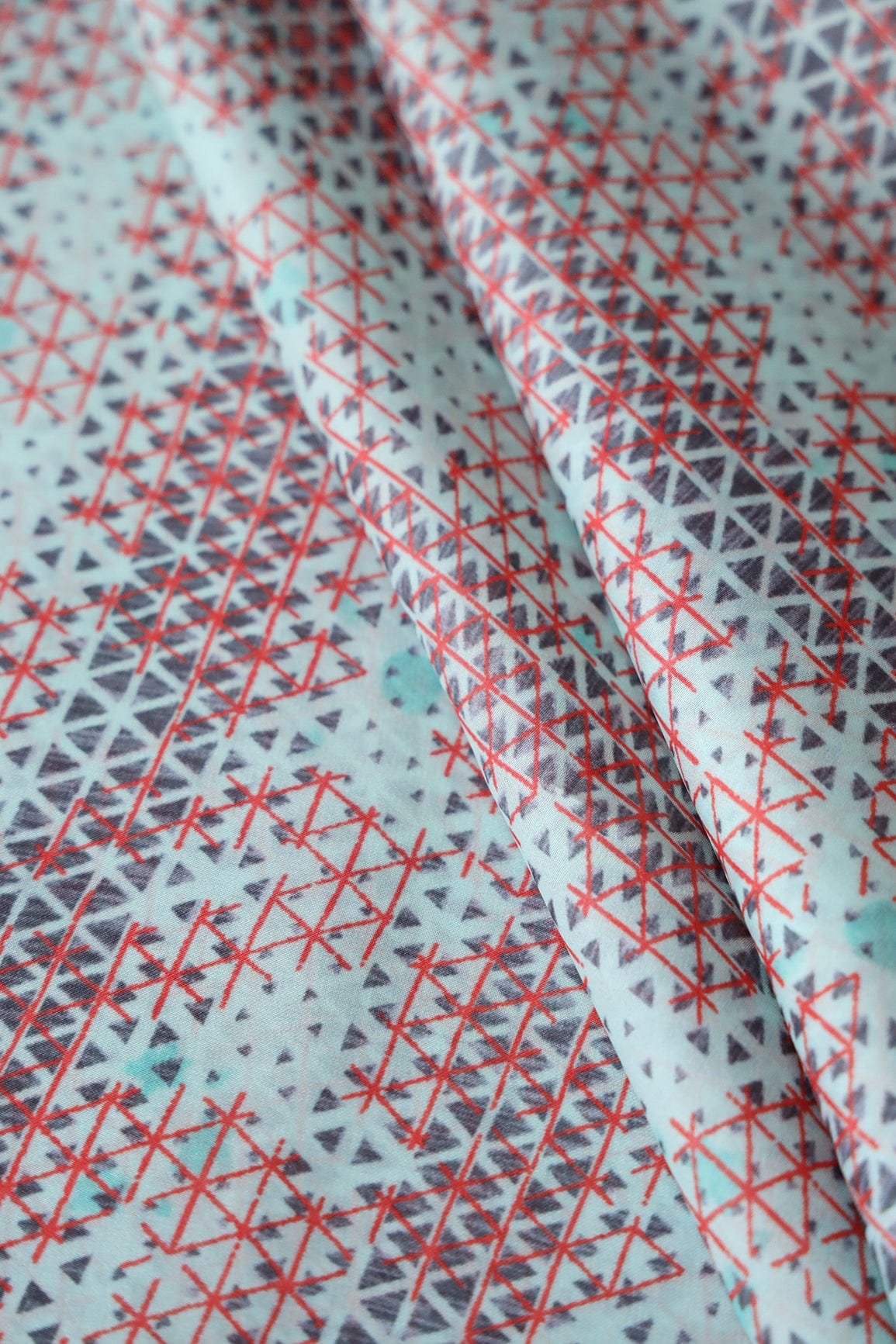 doeraa Prints Sky And Red Geometric Pattern Digital Print On Georgette Satin Fabric