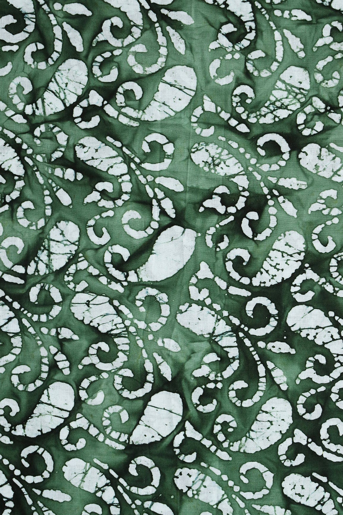 doeraa Prints White And Green Paisley Pattern Batik Handblock Organic Cotton Fabric