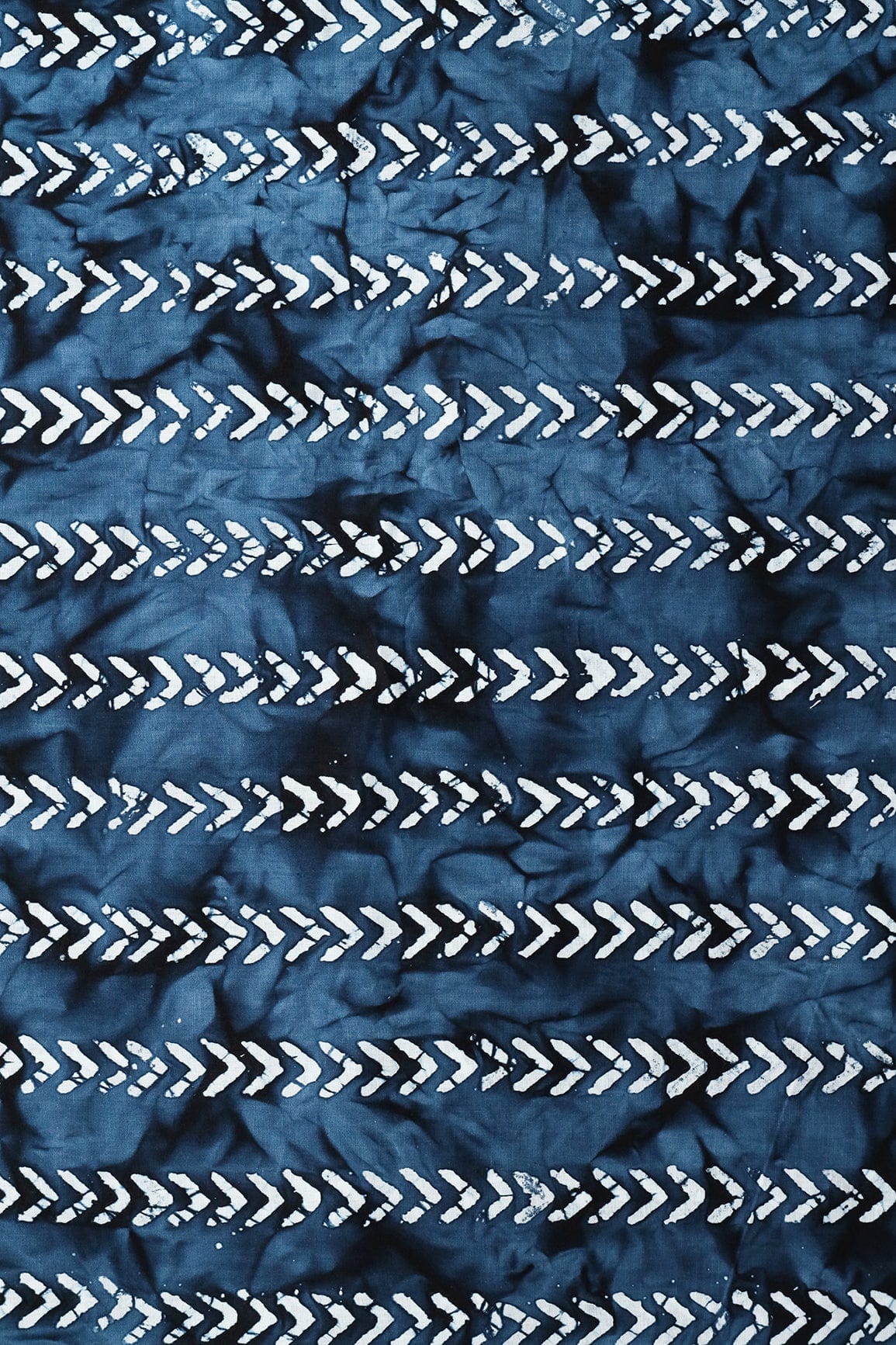 doeraa Prints White And Navy Blue Geometric Pattern Batik Handblock Organic Cotton Fabric