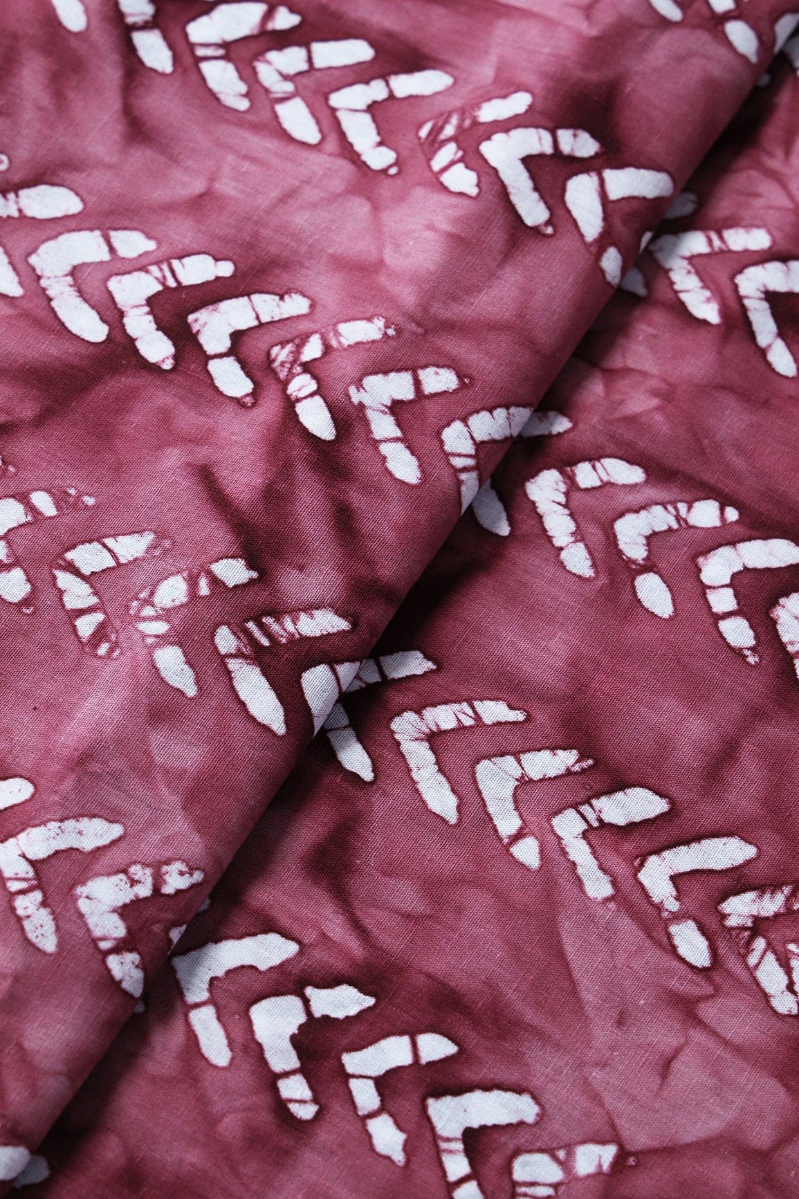 doeraa Prints White And Rouge Pink Geometric Pattern Batik Handblock Organic Cotton Fabric