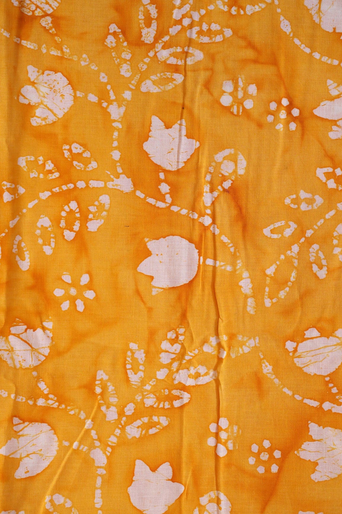doeraa Prints White And Yellow Floral Pattern Batik Handblock Organic Cotton Fabric