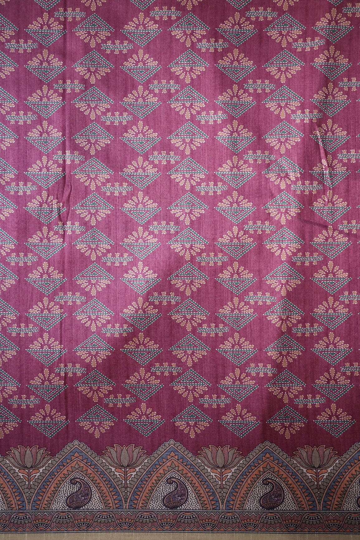 doeraa Prints Wine Geometric Pattern Digital Print On Mulberry Silk Fabric With Border