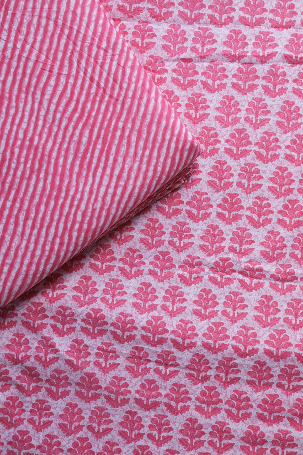 doeraa SUIT SETS Pink And White Pure Cotton Unstitched Suit Set (2 Piece)